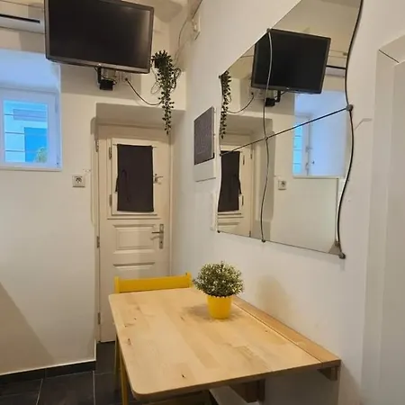 Holiday home Perfectly Located *